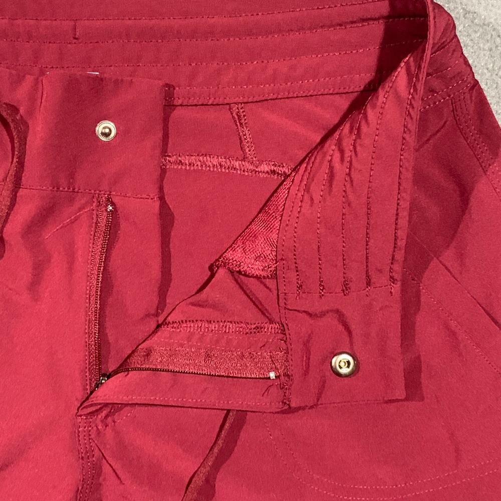 Athletic Works Women Red Casual Shorts Size LG 12-14 Drawstring Waist Pocketed - Picture 2 of 8